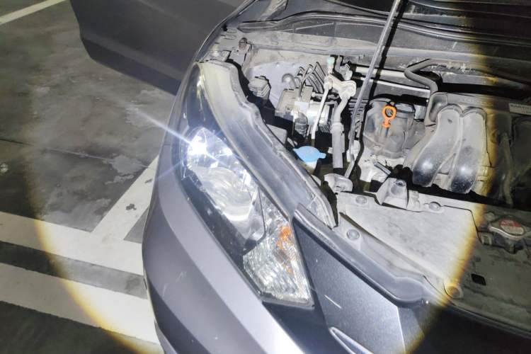 Used Honda Vezel 2015 1.5L CVT two-wheel drive Comfort trim Right Front Headlight