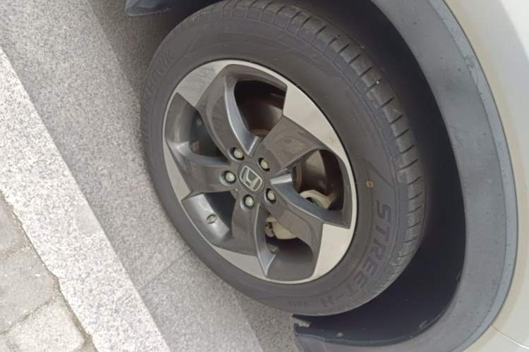 Used Honda Vezel 2015 1.8L CVT 2WD Luxury Model Right Front Wheel Hub