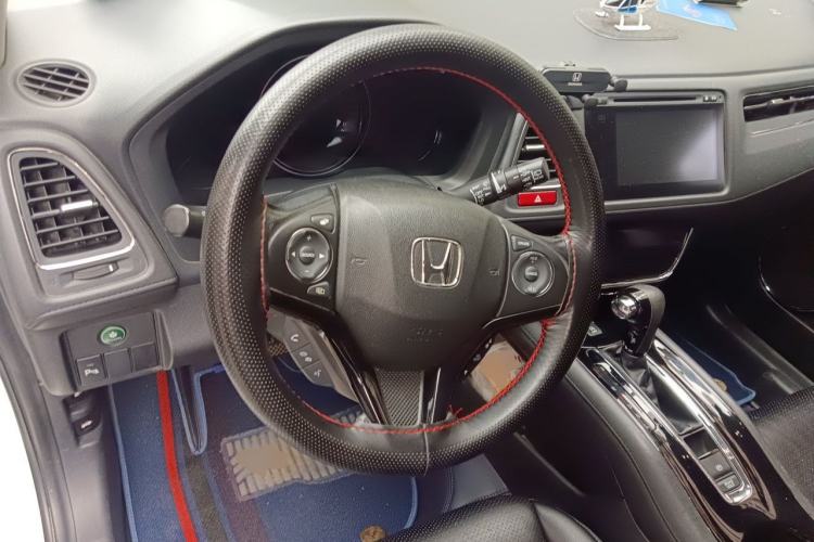 Used Honda Vezel 2015 1.8L CVT 2WD Luxury Model Steering Wheel
