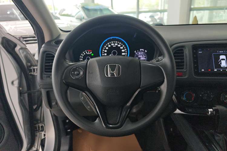 Used Honda Vezel 2015 1.5L CVT two-wheel drive Comfort trim Steering Wheel