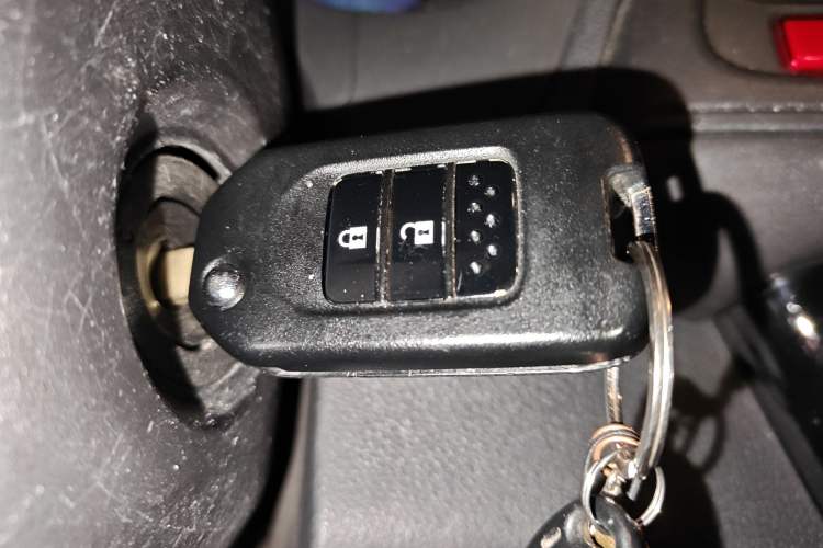 Used Honda Vezel 2015 1.8L CVT 2WD Elite Model Vehicle Key