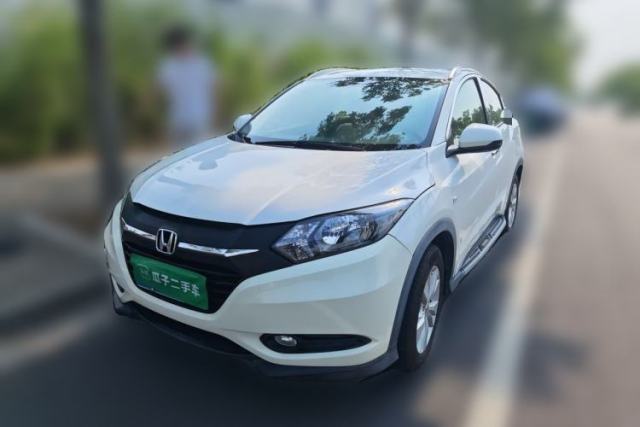Ojetý Honda Vezel 2015 1.5L CVT two-wheel drive Comfort trim