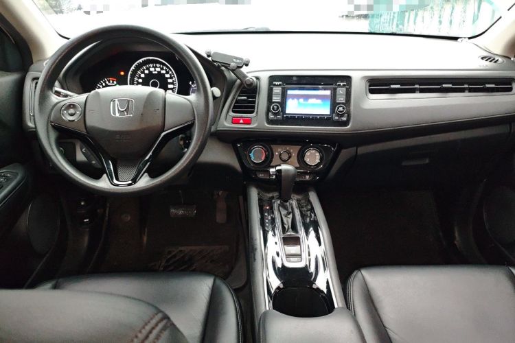 Used Honda Vezel 2015 1.5L CVT two-wheel drive Comfort trim Center Console