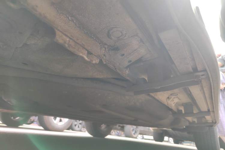 Used Honda Vezel 2015 1.8L CVT 2WD Luxury Model Chassis Front Left