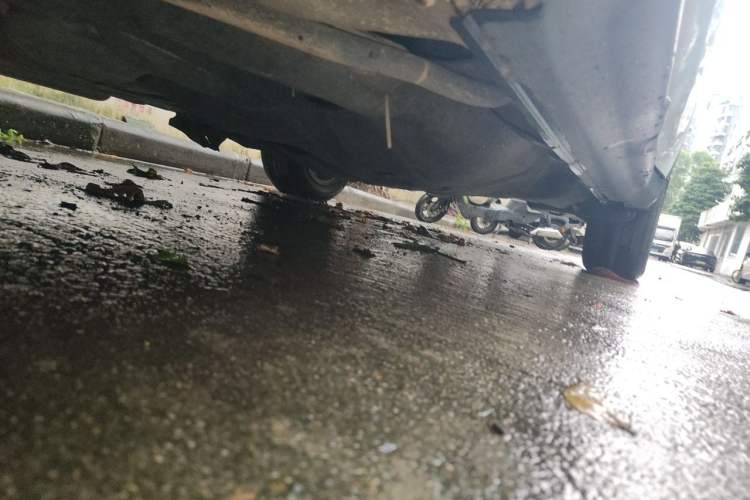 Used Honda Vezel 2015 1.5L CVT two-wheel drive Comfort trim Chassis Front Left