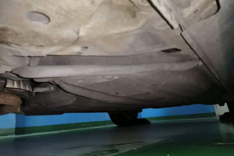 Used Honda Vezel 2015 1.8L CVT 2WD Elite Model Chassis Front Left