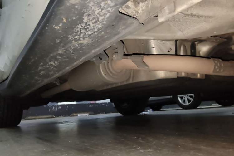 Used Honda Vezel 2015 1.8L CVT 2WD Elite Model Chassis Front Right