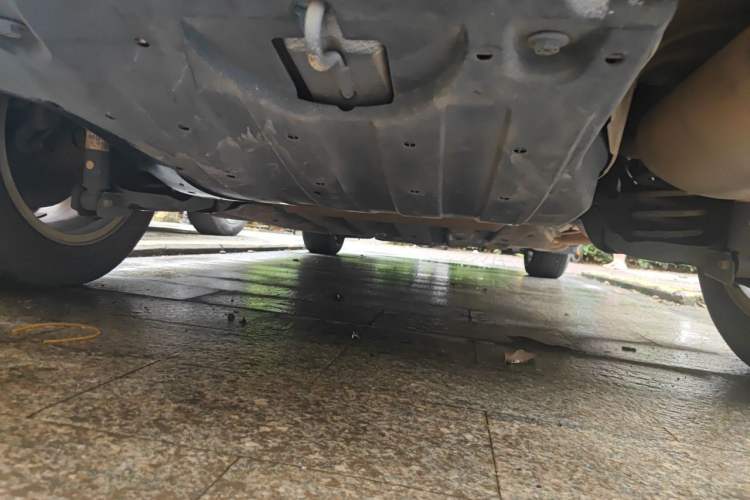 Used Honda Vezel 2015 1.5L CVT two-wheel drive Comfort trim Chassis Rear