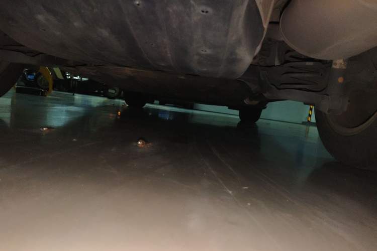 Used Honda Vezel 2015 1.5L CVT two-wheel drive Comfort trim Chassis Rear