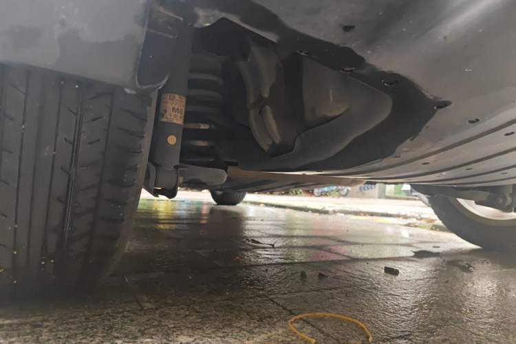 Used Honda Vezel 2015 1.5L CVT two-wheel drive Comfort trim Chassis Rear Left