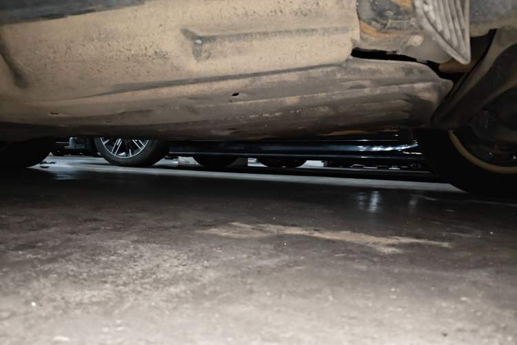 Used Honda Vezel 2015 1.5L CVT two-wheel drive Comfort trim Chassis Rear Left