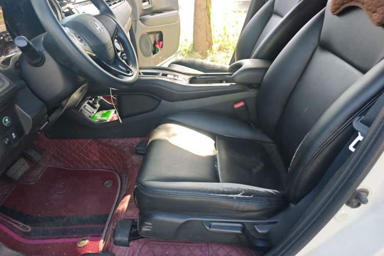 Used Honda Vezel 2015 1.5L CVT two-wheel drive Comfort trim Driver Seat