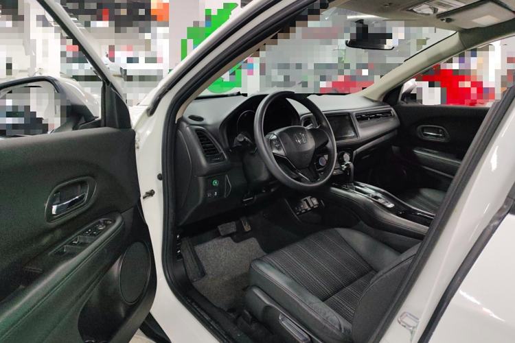 Used Honda Vezel 2015 1.8L CVT 2WD Elite Model Driver Seat