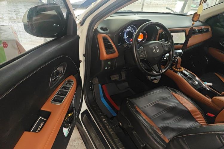Used Honda Vezel 2015 1.8L CVT 2WD Luxury Model Driver Seat
