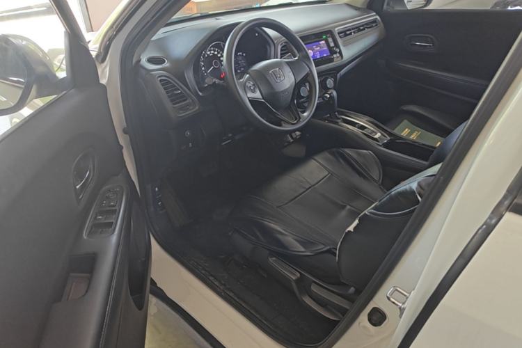 Used Honda Vezel 2015 1.5L CVT two-wheel drive Comfort trim Driver Seat