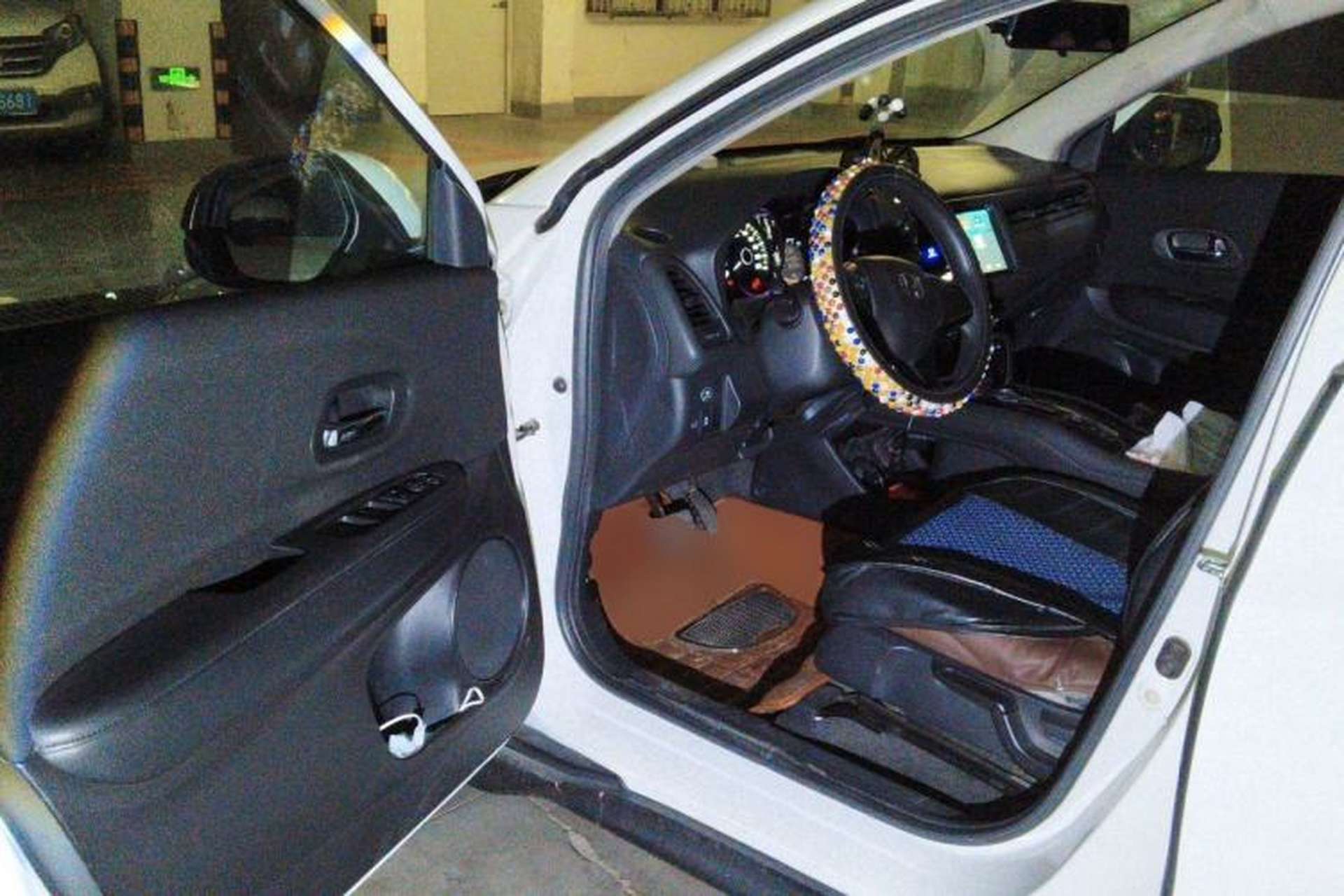 Used Honda Vezel 2015 1.5L CVT two-wheel drive Comfort trim Driver Seat