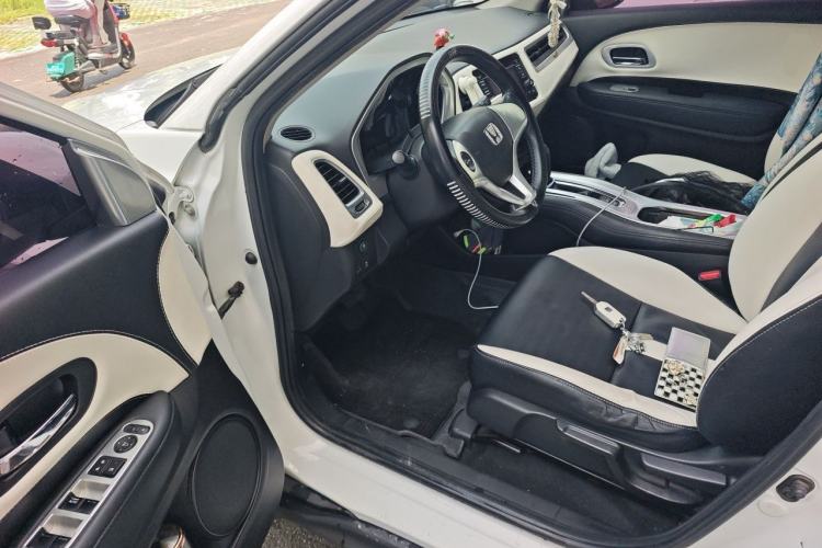 Used Honda Vezel 2015 1.5L CVT two-wheel drive Comfort trim Driver Seat