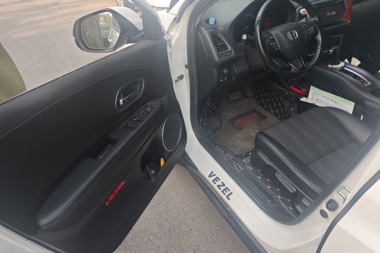 Used Honda Vezel 2015 1.8L CVT 2WD Luxury Model Driver Seat