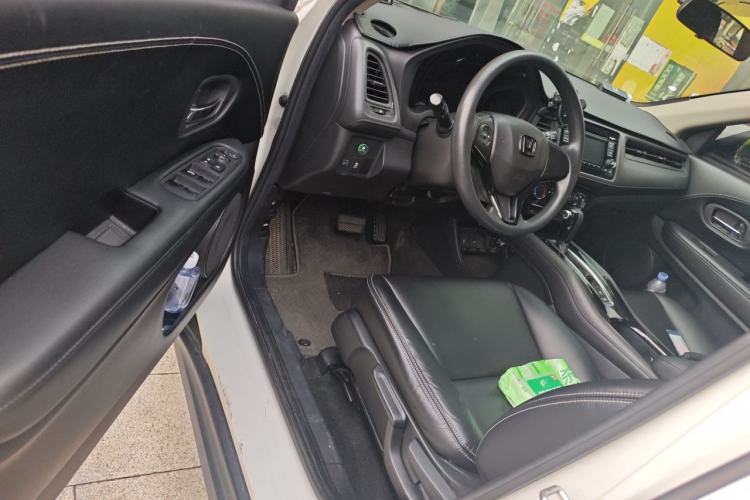 Used Honda Vezel 2015 1.5L CVT two-wheel drive Comfort trim Driver Seat