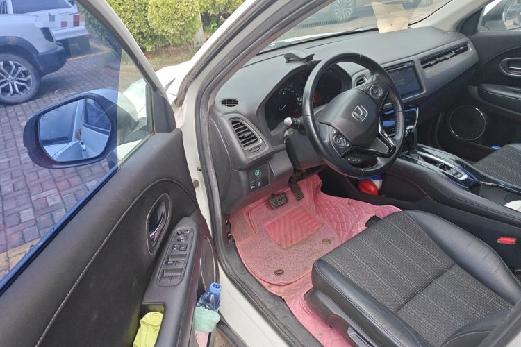 Used Honda Vezel 2015 1.8L CVT 2WD Luxury Model Driver Seat