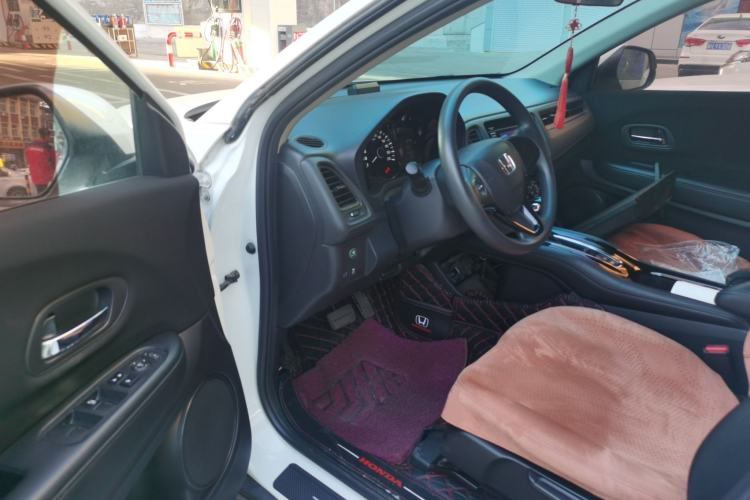 Used Honda Vezel 2015 1.5L CVT two-wheel drive Comfort trim Driver Seat
