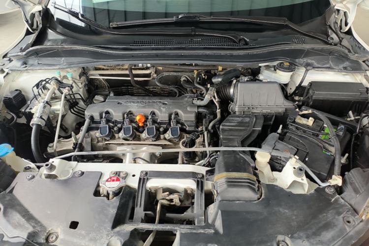 Used Honda Vezel 2015 1.8L CVT 2WD Luxury Model Engine Bay