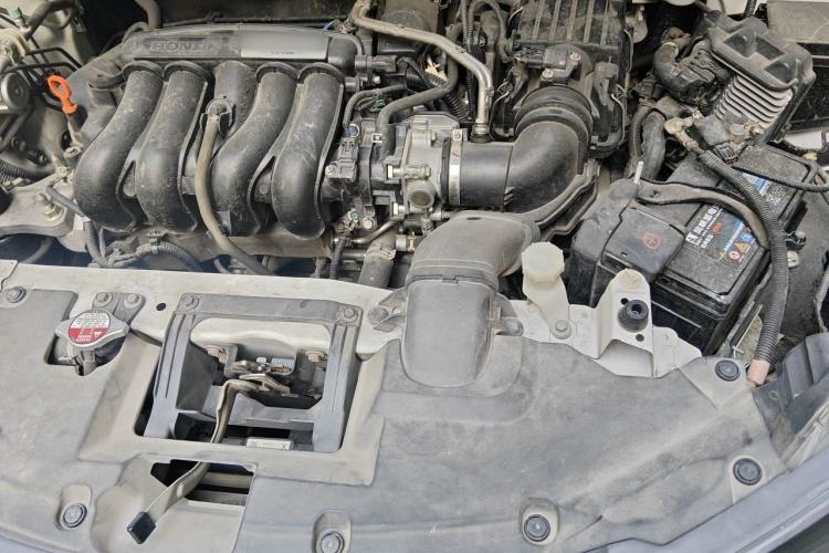 Used Honda Vezel 2015 1.5L CVT two-wheel drive Comfort trim Engine Bay