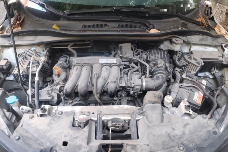 Used Honda Vezel 2015 1.5L CVT two-wheel drive Comfort trim Engine Bay