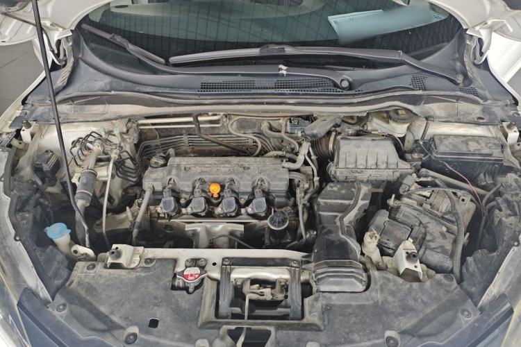 Used Honda Vezel 2015 1.8L CVT 2WD Luxury Model Engine Bay