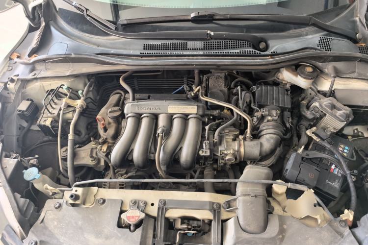 Used Honda Vezel 2015 1.5L CVT two-wheel drive Comfort trim Engine Bay