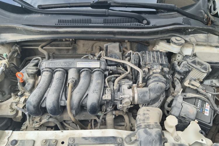 Used Honda Vezel 2015 1.5L CVT two-wheel drive Comfort trim Engine Bay