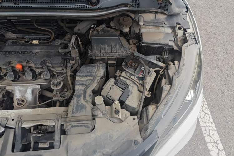 Used Honda Vezel 2015 1.8L CVT 2WD Luxury Model Engine Bay Left