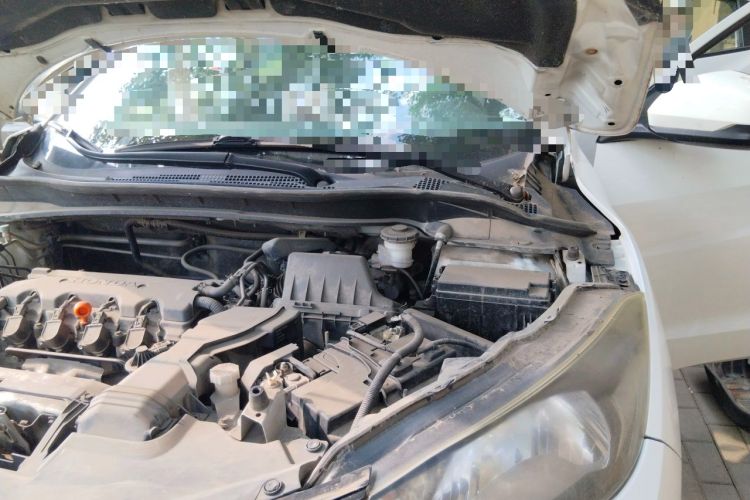 Used Honda Vezel 2015 1.8L CVT 2WD Elite Model Engine Bay Left