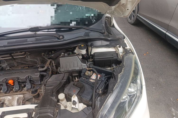 Used Honda Vezel 2015 1.8L CVT 2WD Luxury Model Engine Bay Left