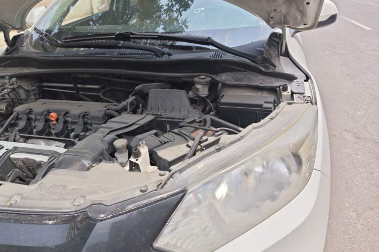 Used Honda Vezel 2015 1.8L CVT 2WD Elite Model Engine Bay Left