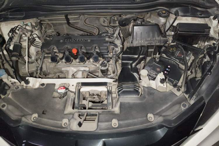 Used Honda Vezel 2015 1.8L CVT 2WD Luxury Model Engine Bay