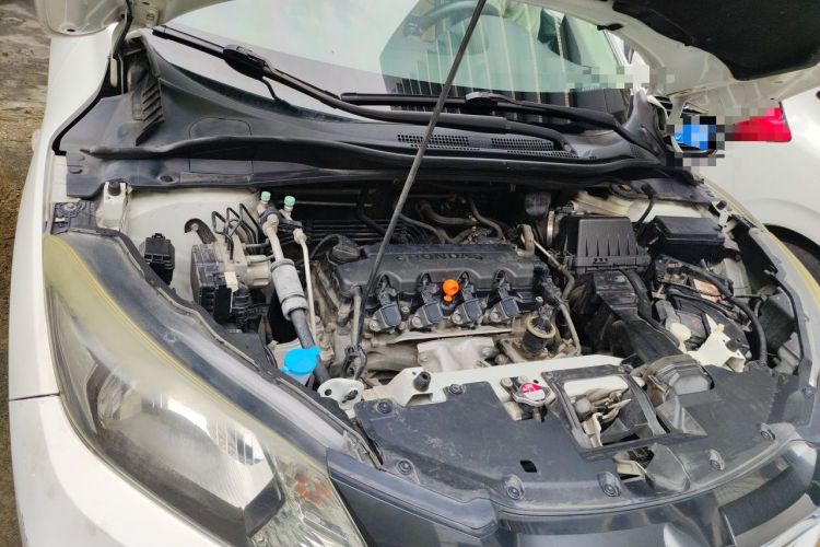 Used Honda Vezel 2015 1.8L CVT 2WD Elite Model Engine Bay Right