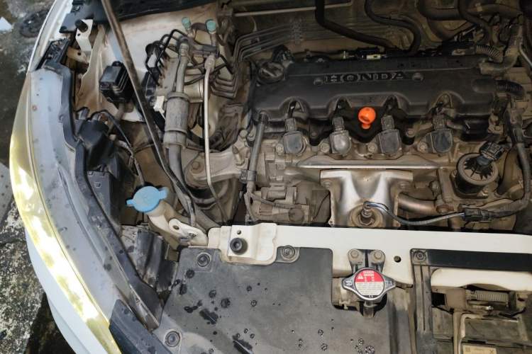 Used Honda Vezel 2015 1.8L CVT Four-Wheel Drive Flagship Model Engine Bay Right