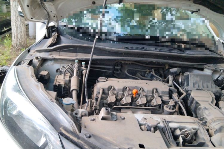 Used Honda Vezel 2015 1.8L CVT 2WD Elite Model Engine Bay Right