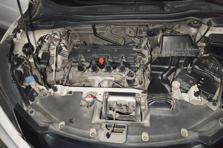 Used Honda Vezel 2015 1.8L CVT 2WD Luxury Model Engine Bay Right
