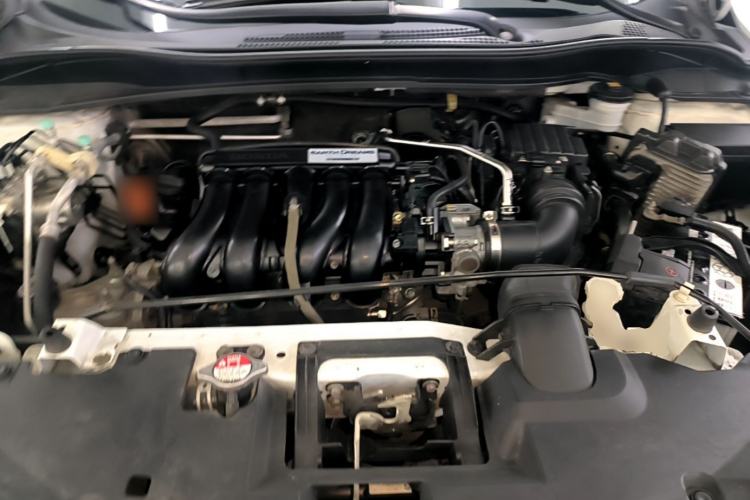 Used Honda Vezel 2015 1.5L CVT two-wheel drive Comfort trim Engine Bay