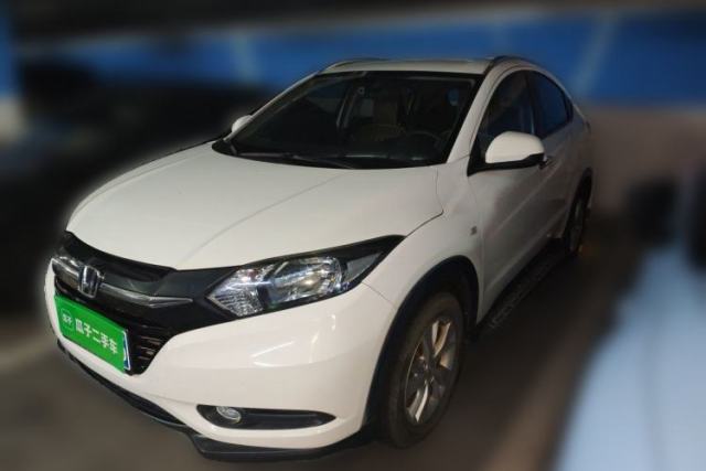 Honda Vezel 2015 1.5L CVT two-wheel drive Comfort trim с пробегом