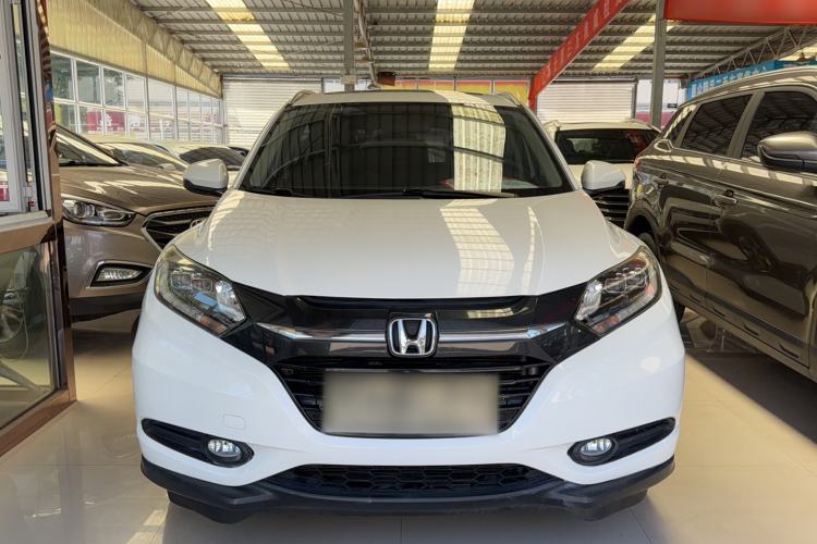 Used Honda Vezel 2015 1.8L CVT 2WD Luxury Model Exterior 1
