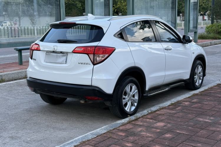 Used Honda Vezel 2015 1.5L CVT two-wheel drive Comfort trim Exterior 2