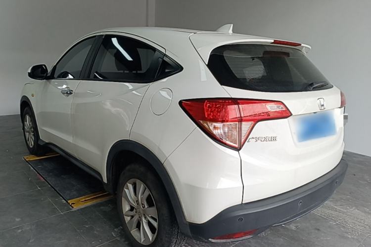 Used Honda Vezel 2015 1.5L CVT two-wheel drive Comfort trim Exterior 2