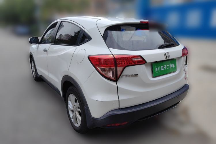 Used Honda Vezel 2015 1.5L CVT two-wheel drive Comfort trim Exterior 3