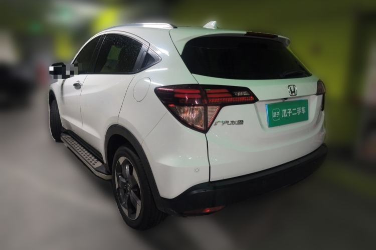 Used Honda Vezel 2015 1.8L CVT 2WD Luxury Model Exterior 3