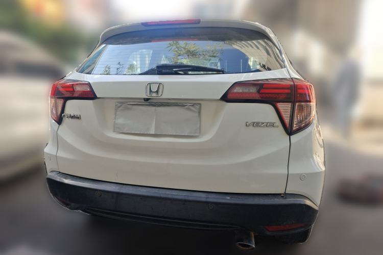 Used Honda Vezel 2015 1.8L CVT 2WD Luxury Model Exterior 4