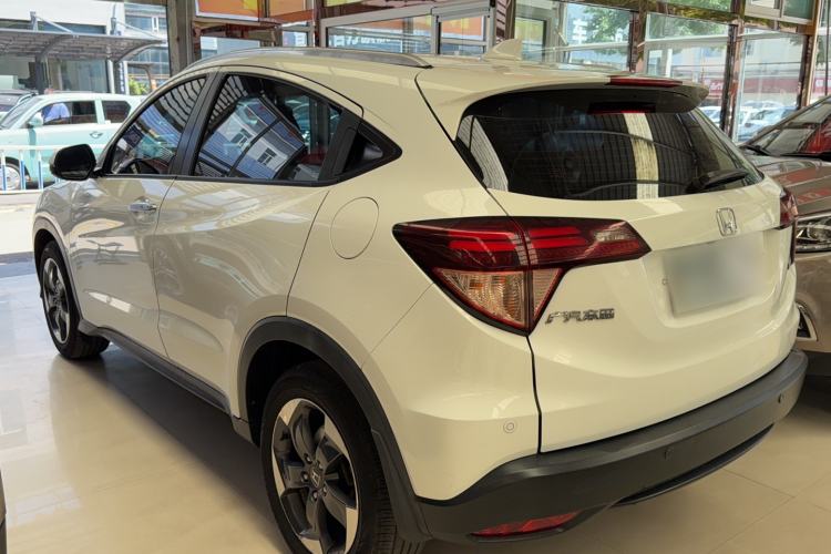 Used Honda Vezel 2015 1.8L CVT 2WD Luxury Model Exterior 5