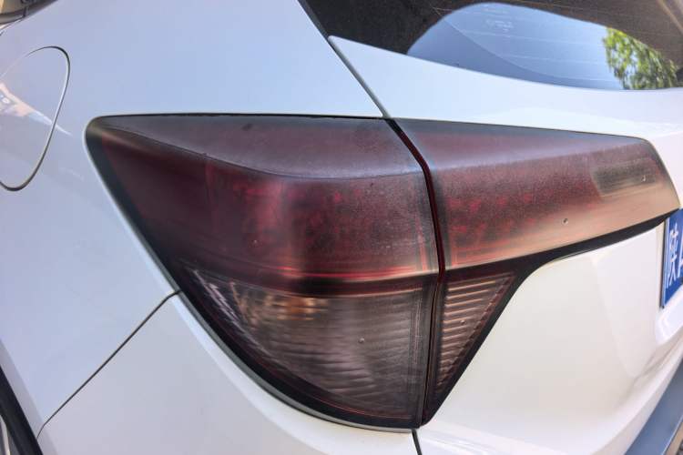 Used Honda Vezel 2015 1.5L CVT two-wheel drive Comfort trim Exterior 6